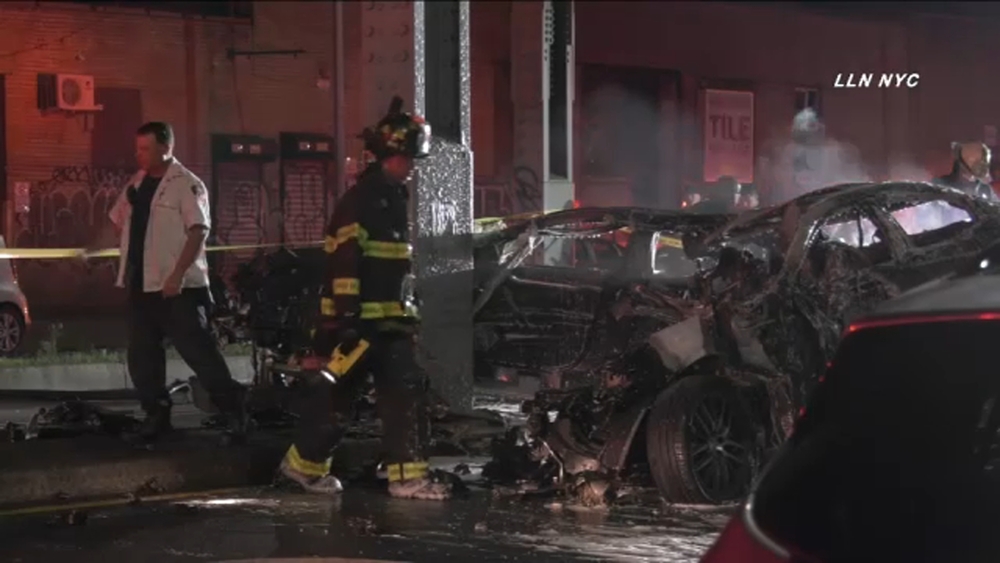 Driver killed, passenger critically injured in fiery Brooklyn crash