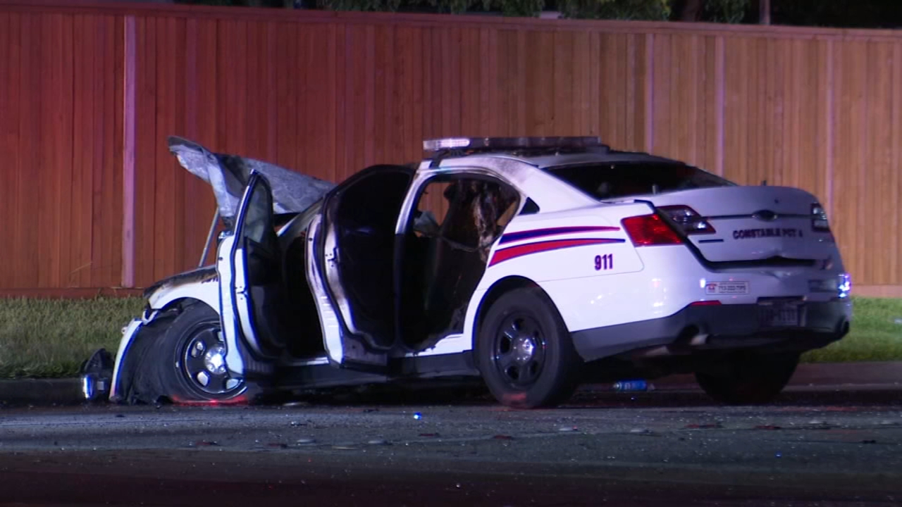 Harris County Pct. 4 deputy constable injured in crash
