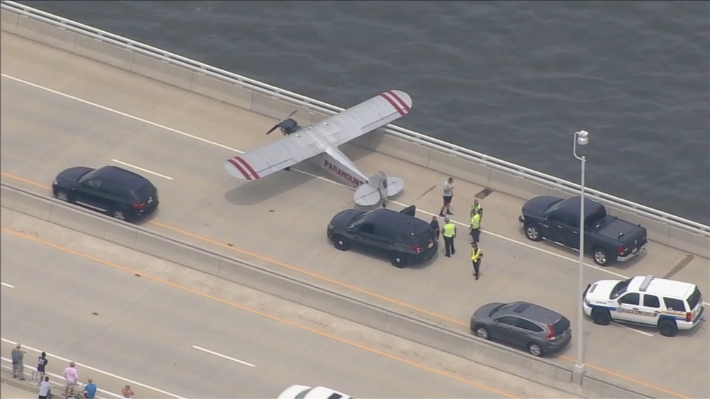 Teen pilot makes emergency landing on Ocean City bridge
