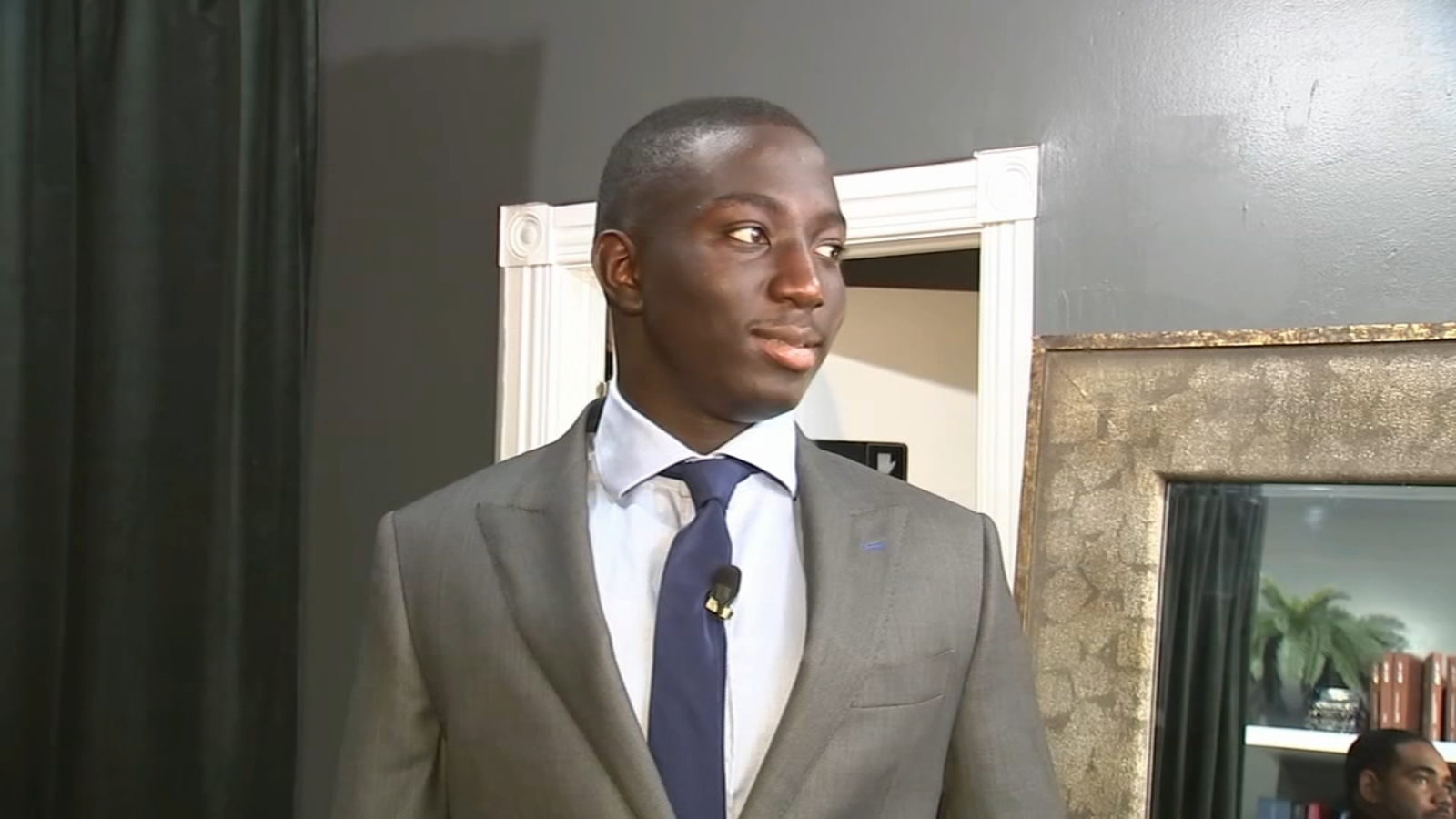 Former Philadelphia Eagles Player Malcolm Jenkins Helps High Schooler Get Suit 6abc Philadelphia