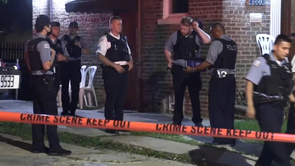 1 killed during Jeffrey Manor home invasion: CPD