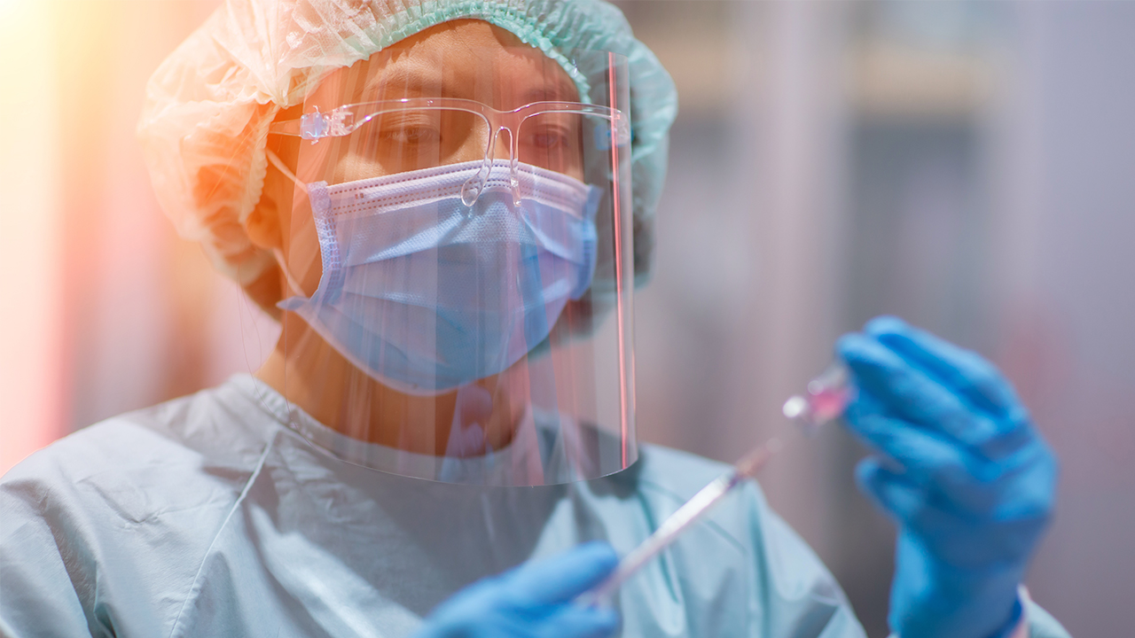 Delta variant sweeps across U.S., sparks rise in COVID cases