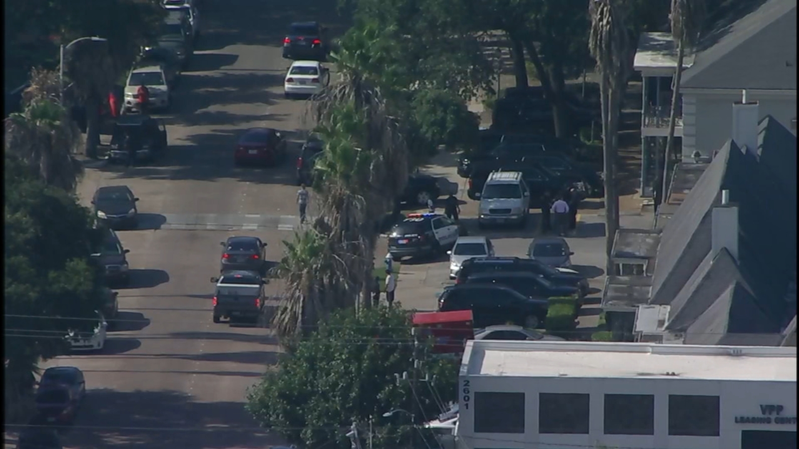 Houston SWAT: Man in custody after barricading himself in apartment ...