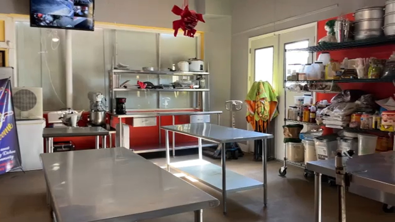 Hot Spot Kitchen reopens, familyowned Latino food business paying it