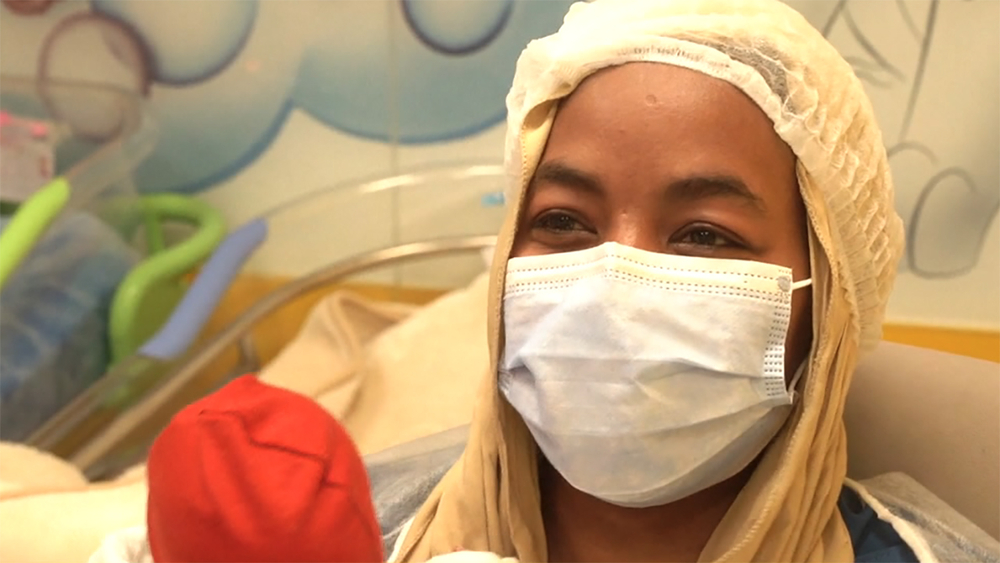 Mom who delivered 9 babies in 1 birth says she feels 'very happy' 