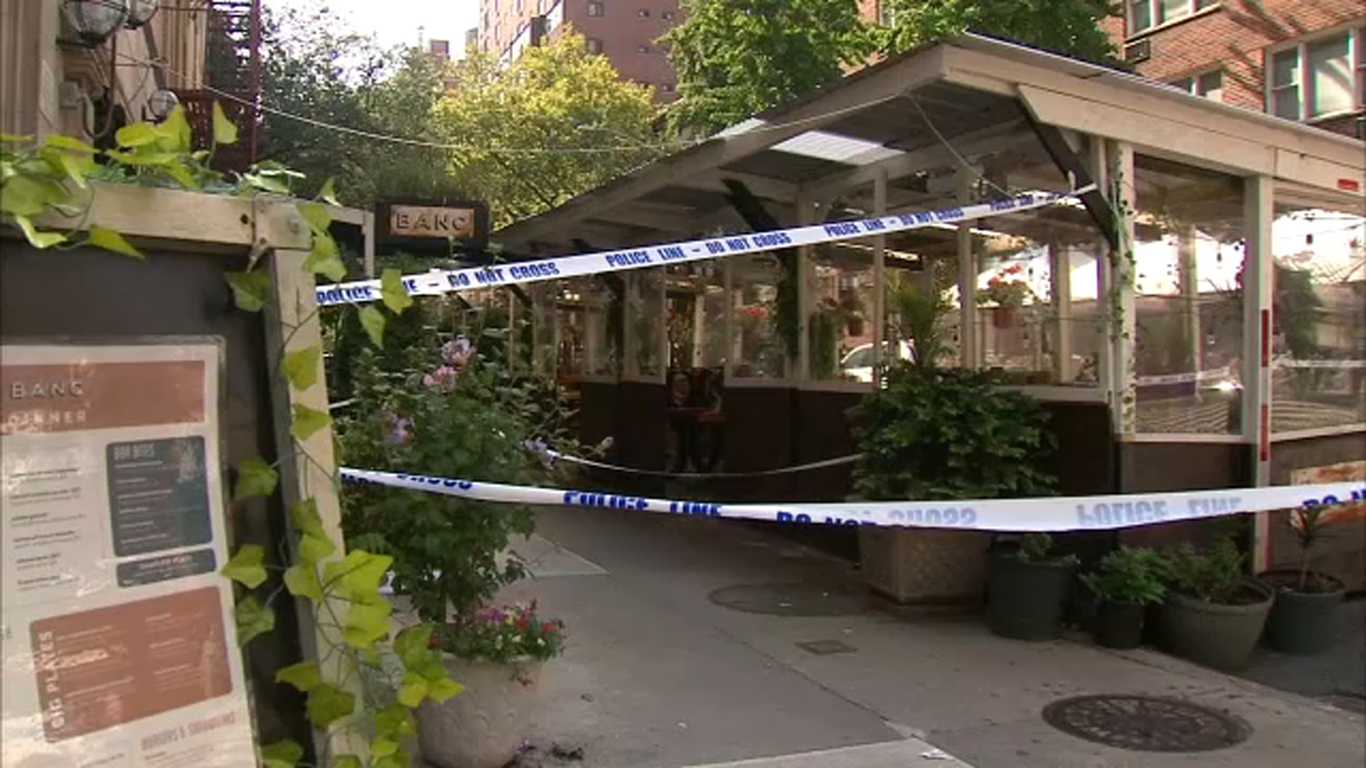Man shot in leg, robbed in Kips Bay