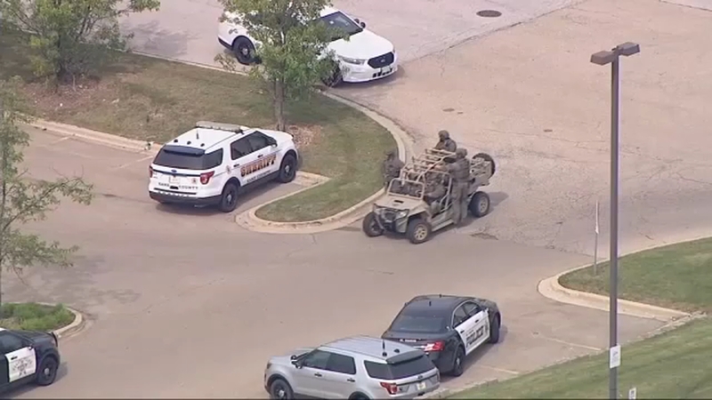 St Charles Il News Hugo Avila Who Escaped Elgin Police During Kane County Transport Captured In Hanover Park Abc7 Chicago