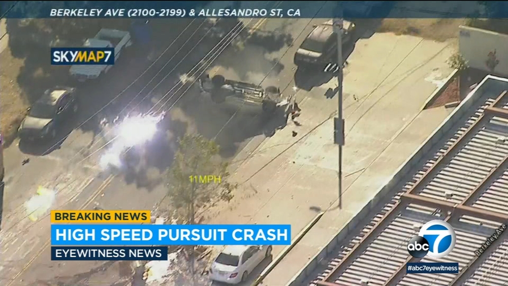 Chase ends in crash as suspects' car flips over in Silver Lake