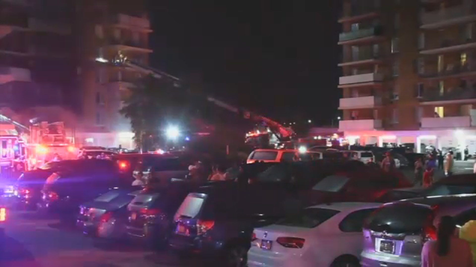 3 hurt, several rescued from fast-moving apartment fire on LI
