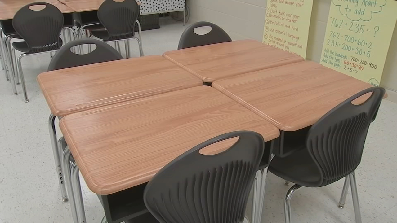 Gov. Wolf says he will not mandate masks in schools