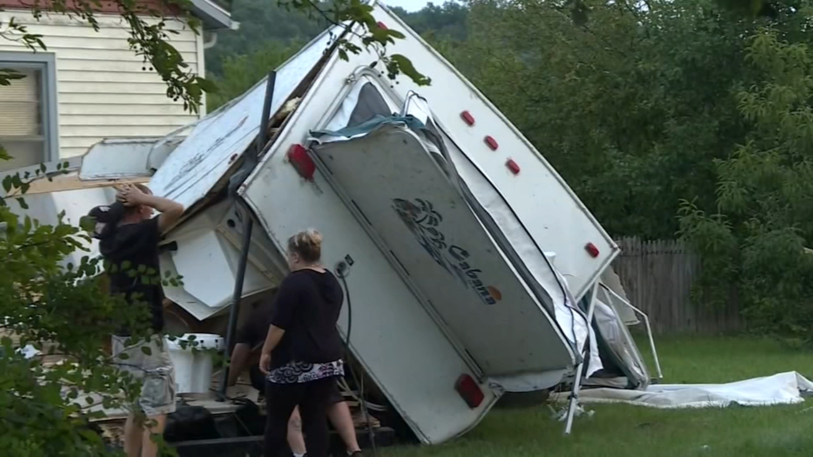Tornadoes in Wisconsin? Tornado destroys homes, majorly damages
