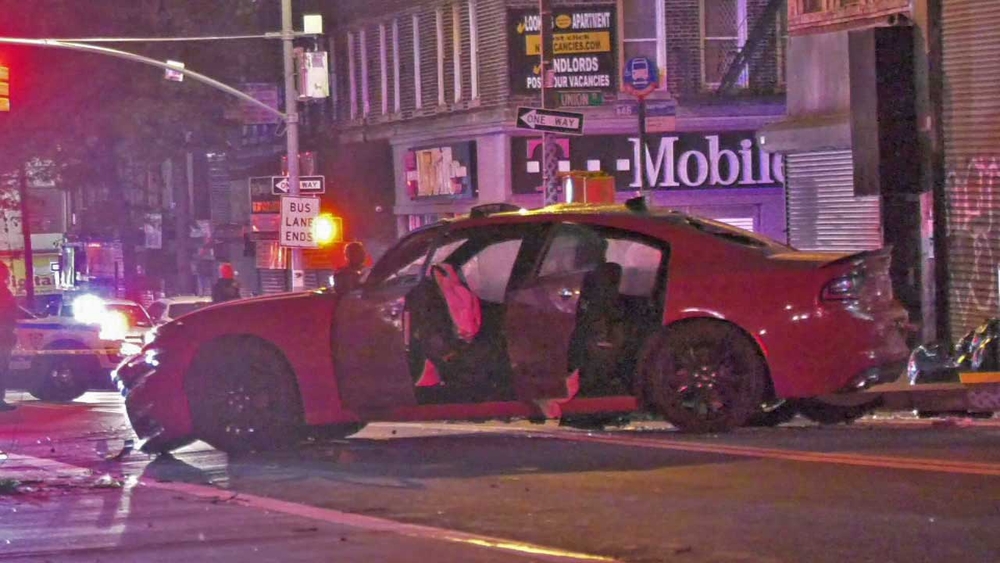 Street racing hit and run leaves woman dead, man hurt: NYPD