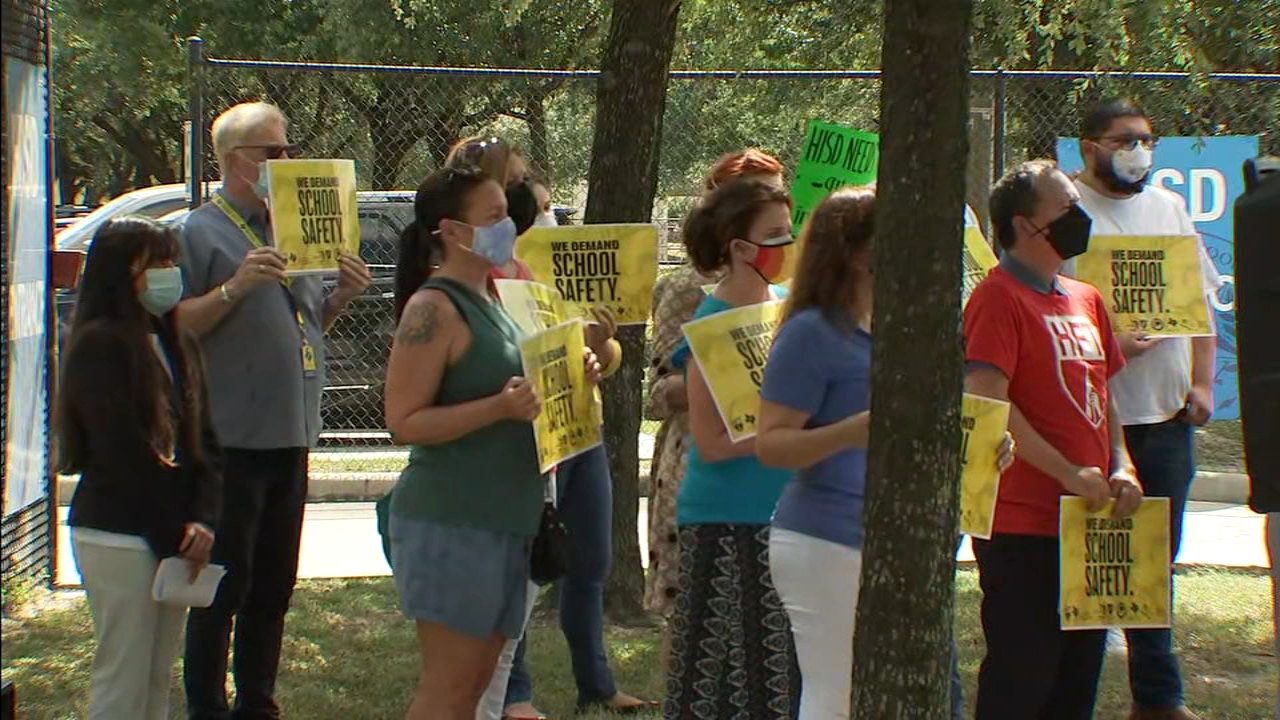 Teachers unions, parents demand mask mandates in local districts