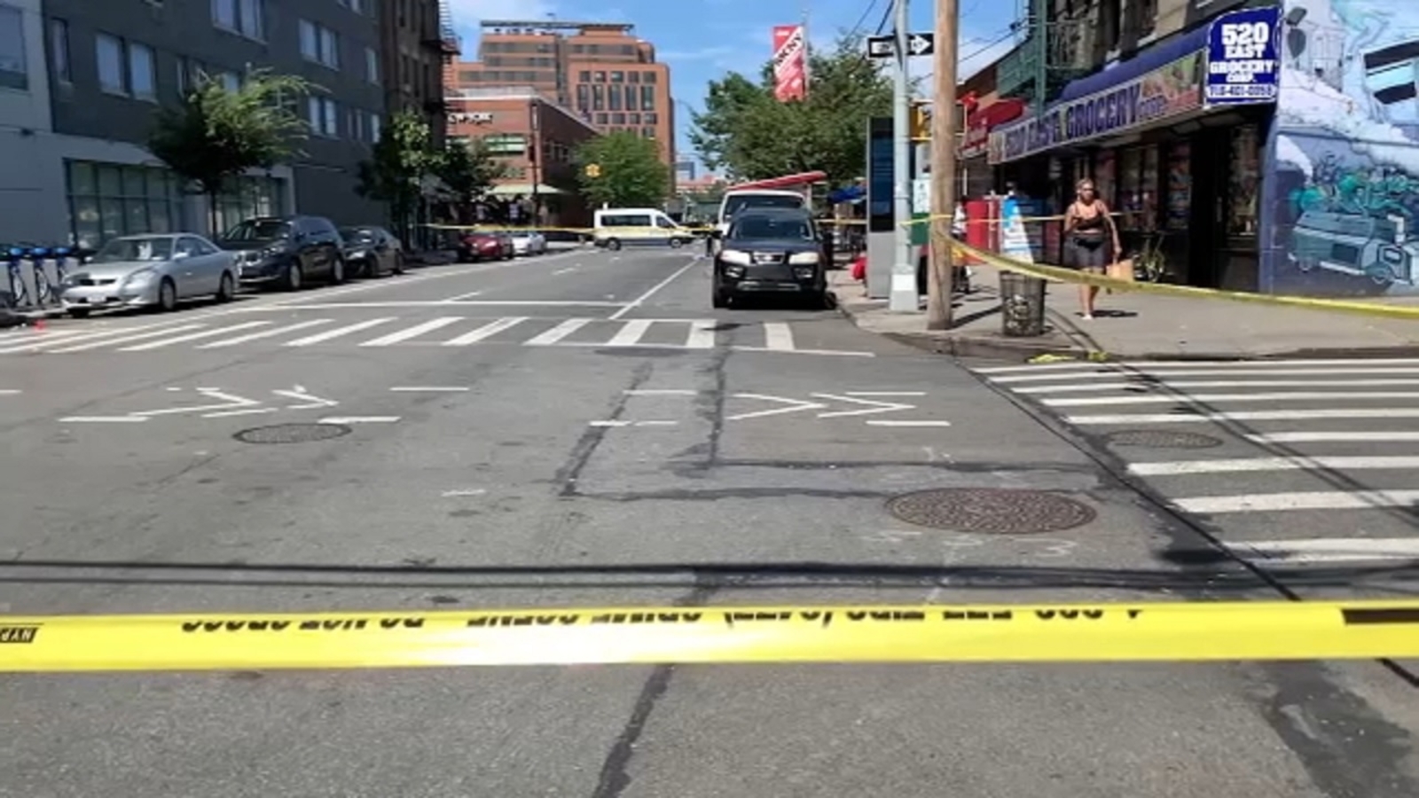 1 killed, innocent bystander injured in Bronx shooting - ABC7 New York