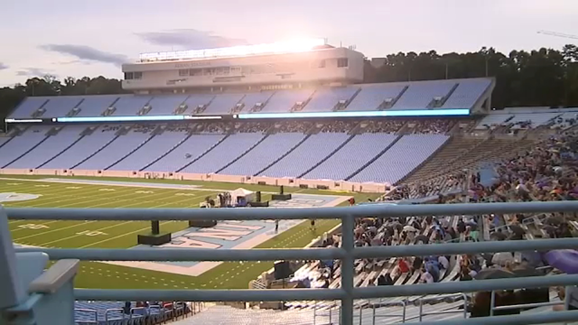 Unc Faculty Pushes Petition To Move Classes Online To Start New School Year Abc11 Raleigh Durham