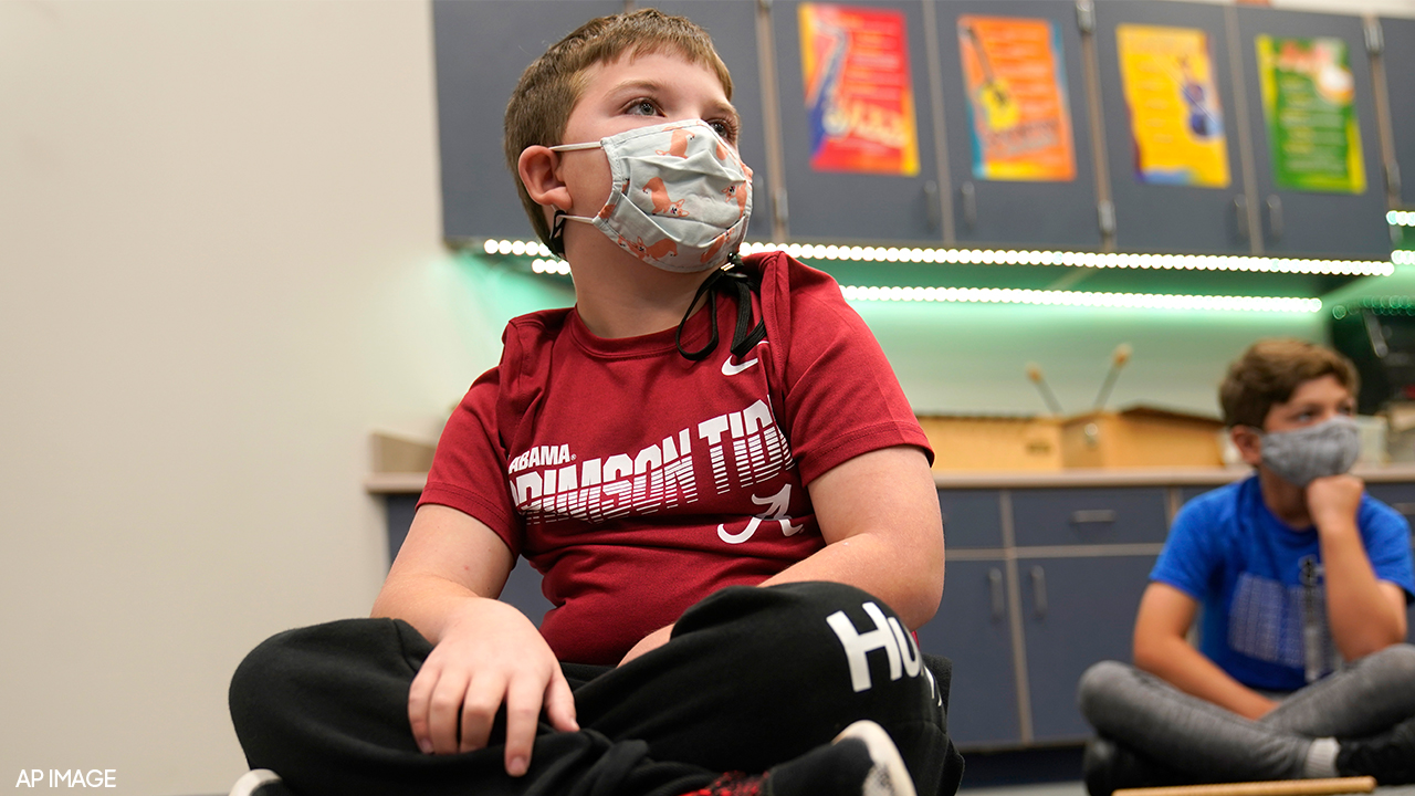 Federal lawsuit filed against Abbott and TEA over ban on mask mandates