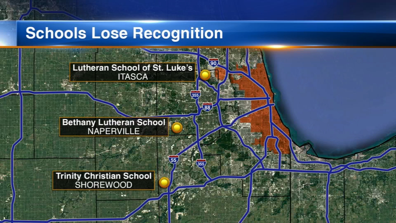 3 Chicago area schools lose recognition over mask rules