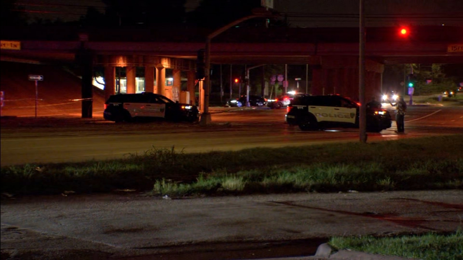 Houston crime: 1 man shot to death along South Loop, police say - ABC13 ...