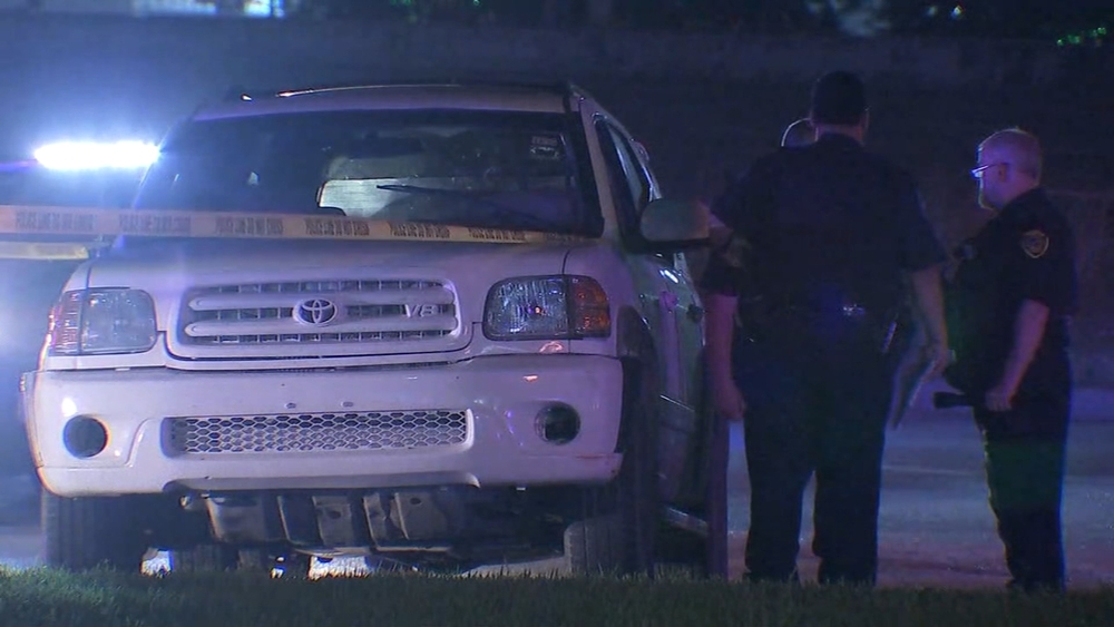 Boys steer car to safety after dad shot to death on East Freeway
