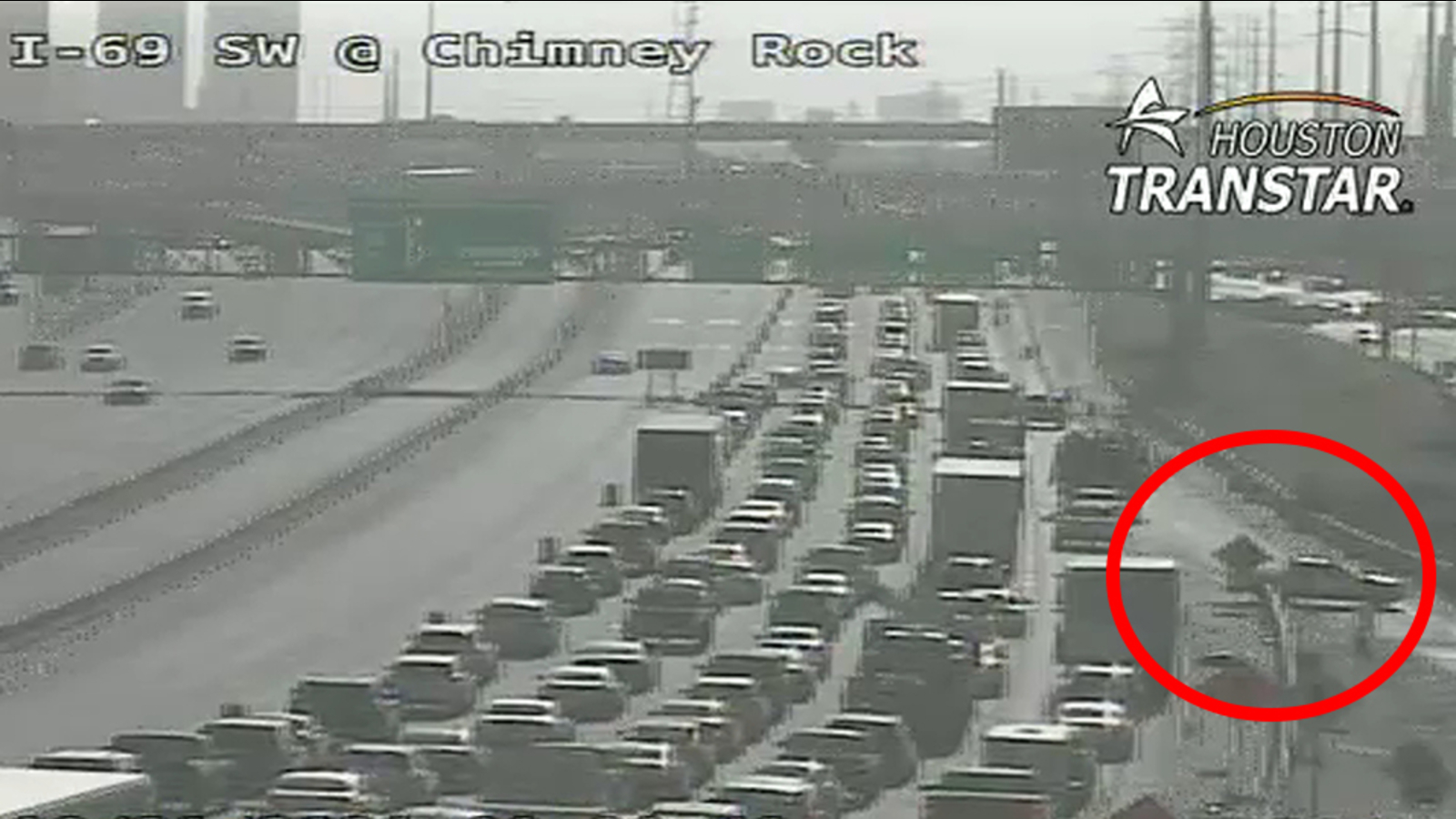 Houston Traffic Frustrated Drivers Drive Wrong Way On Off Ramps To Get Out Of Southwest Freeway Closure Traffic Abc13 Houston