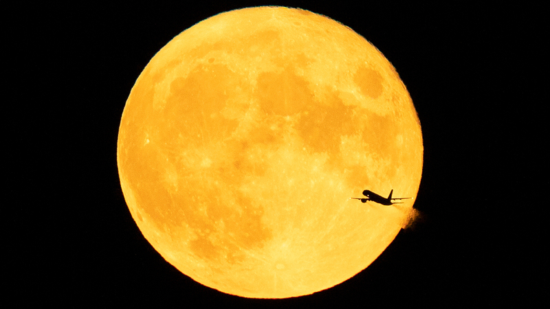 August Full Moon 2021 How To See Rare Blue Moon This Weekend Abc11 Raleigh Durham