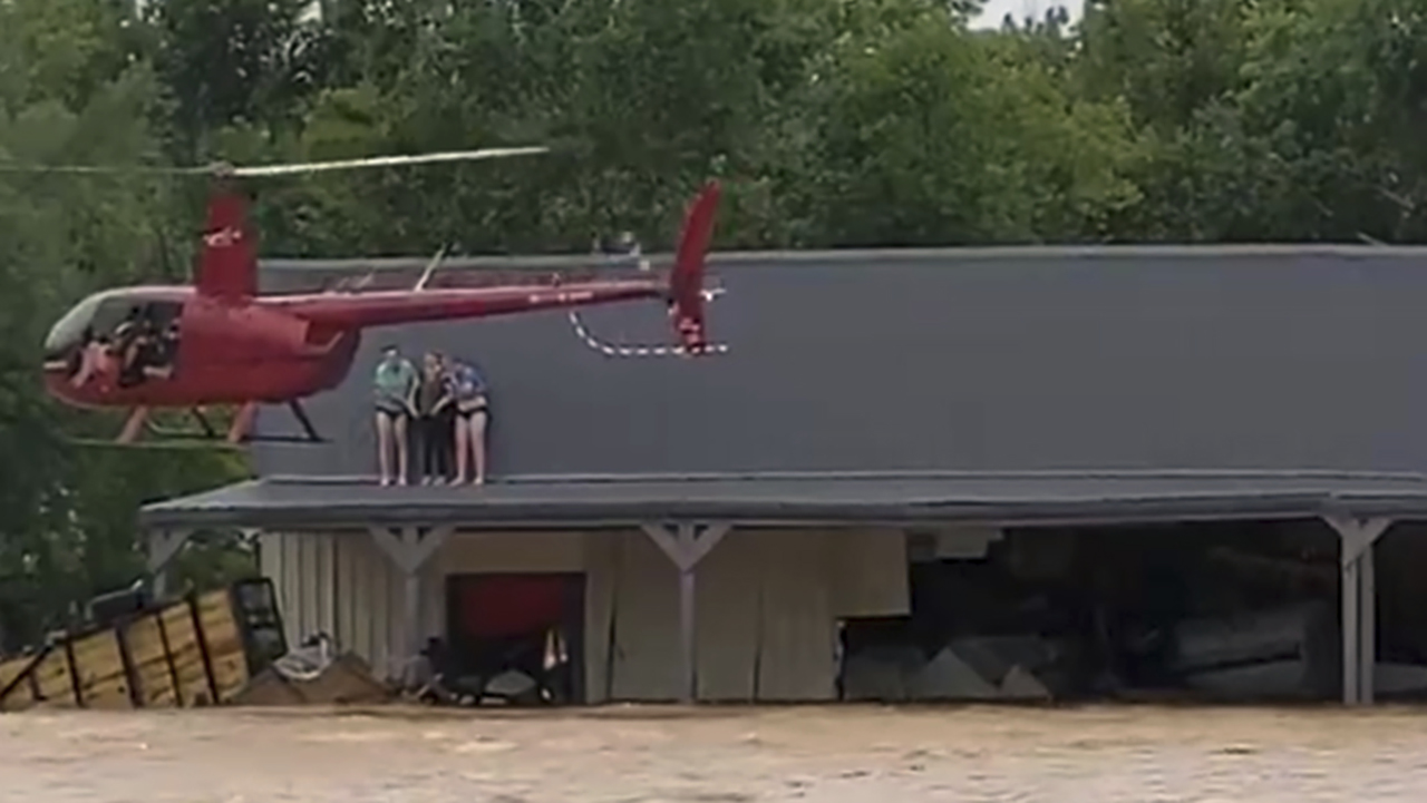 Pilot Joel Boyers Uses Helicopter To Rescue 17 From Deadly Tennessee Flooding Video 6abc Philadelphia