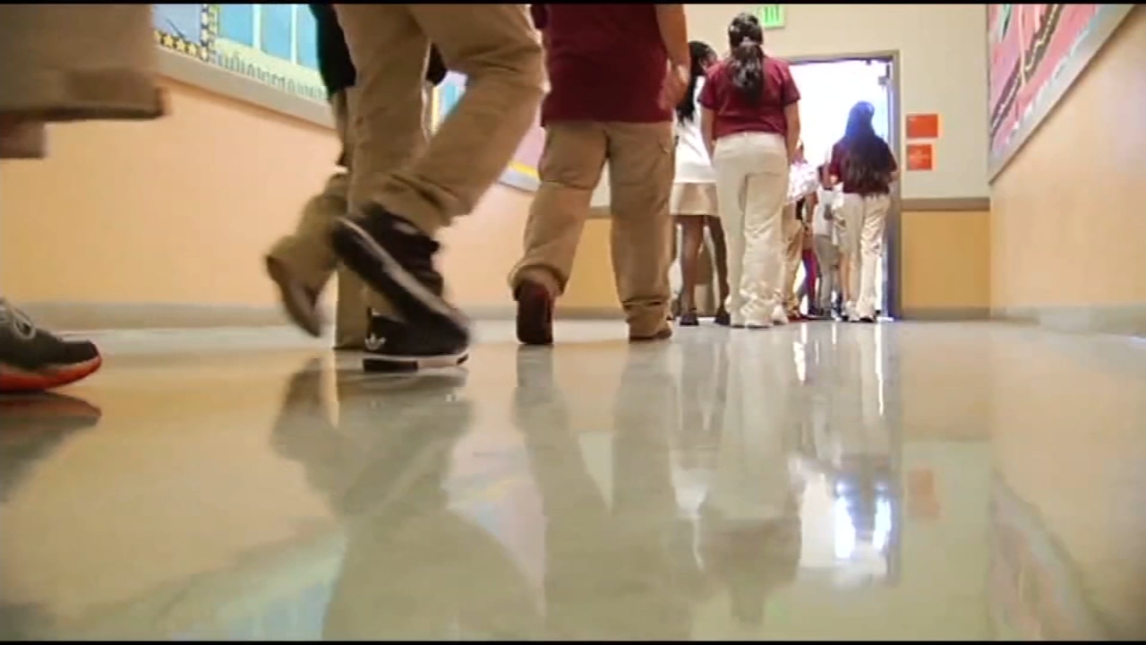 Bay Area teacher infected 22 students with COVID: CDC study