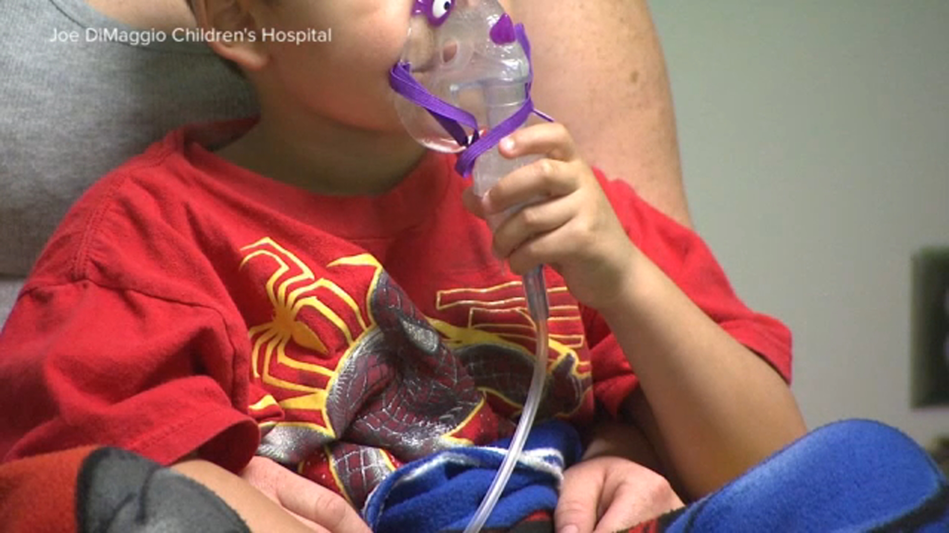 Hospitalized COVID patients 17 and under at record highs