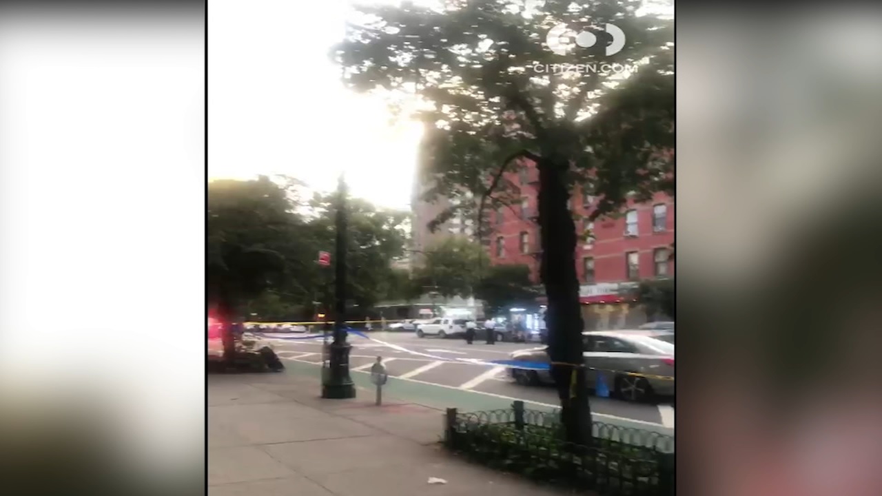 2 hospitalized in shooting on Upper West Side sidewalk