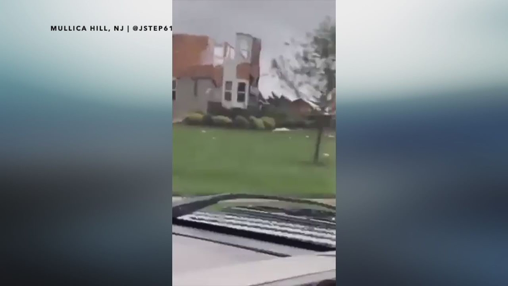 Video captures multiple damaged homes in Mullica Hill, NJ 