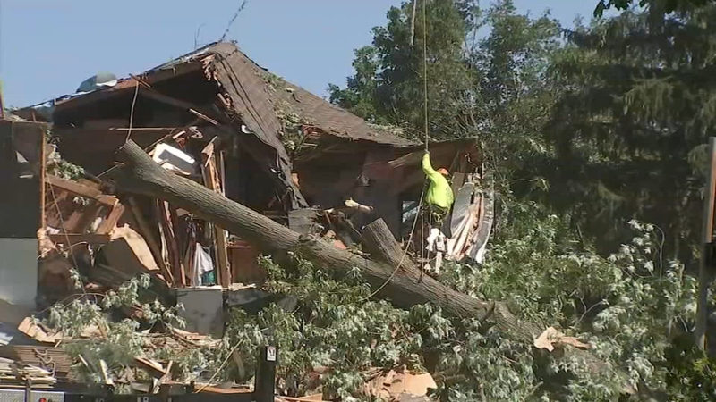 Residents Clear Storm Debris as More Severe Weather Looms - Louisiana News  - US News