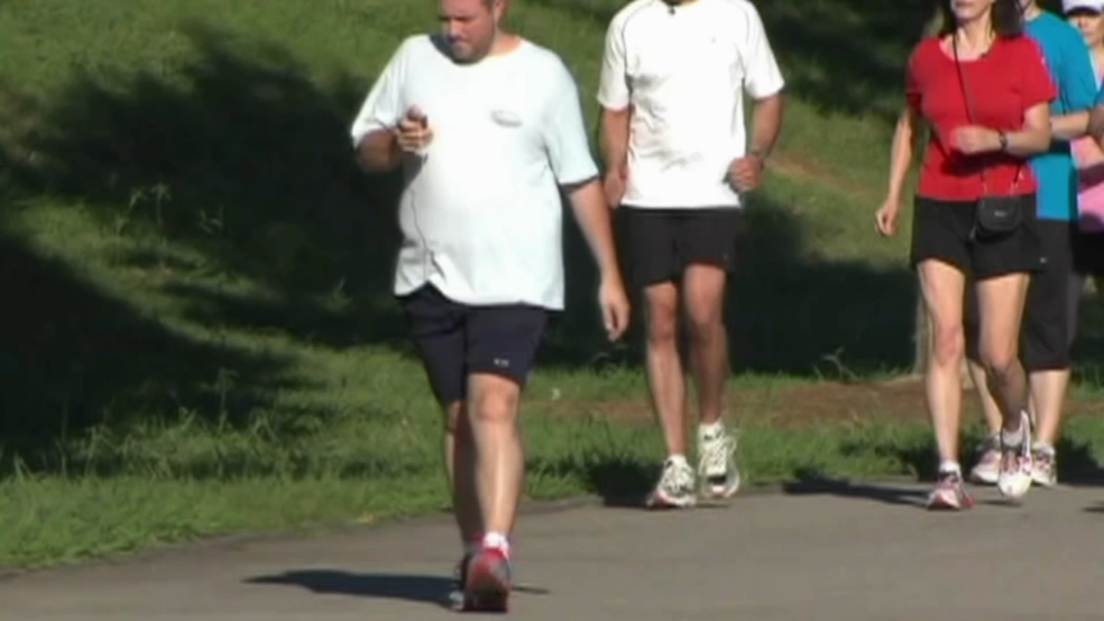 Walking 7K steps per day cuts death risk in middle-aged adults ...