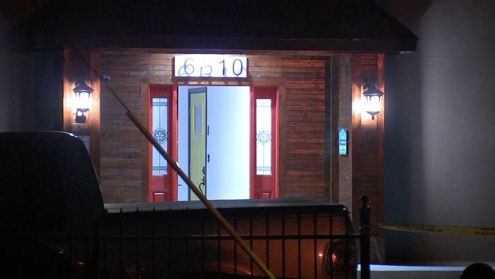 Man claims gun accidentally went off and killed girlfriend, HPD says