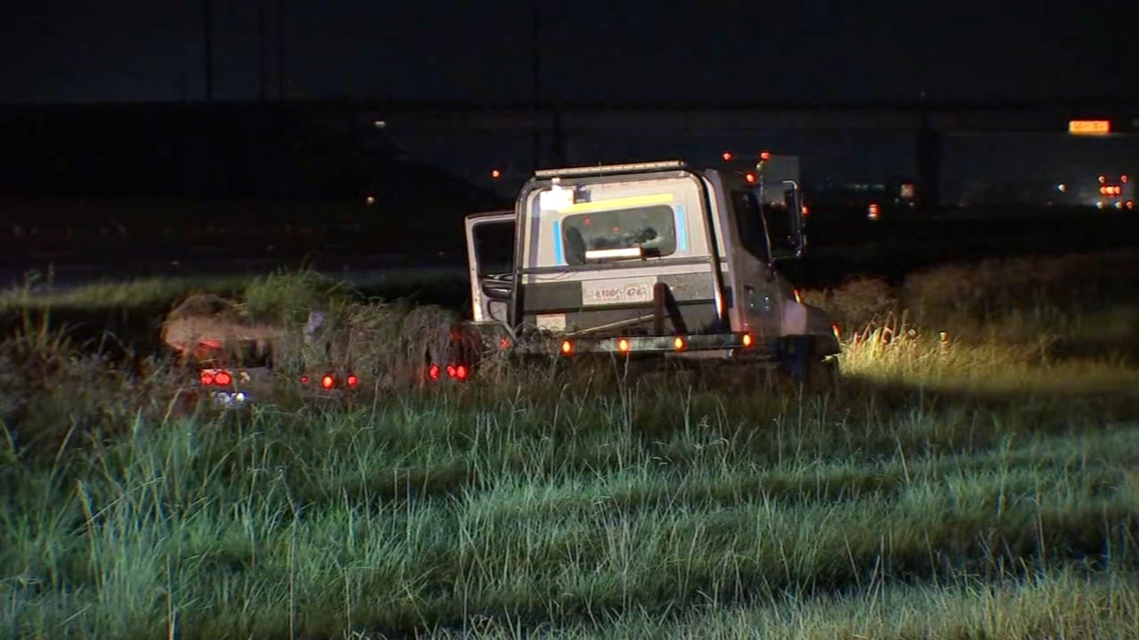 Driver in stolen wrecker leads Houston police on high-speed chase on I ...
