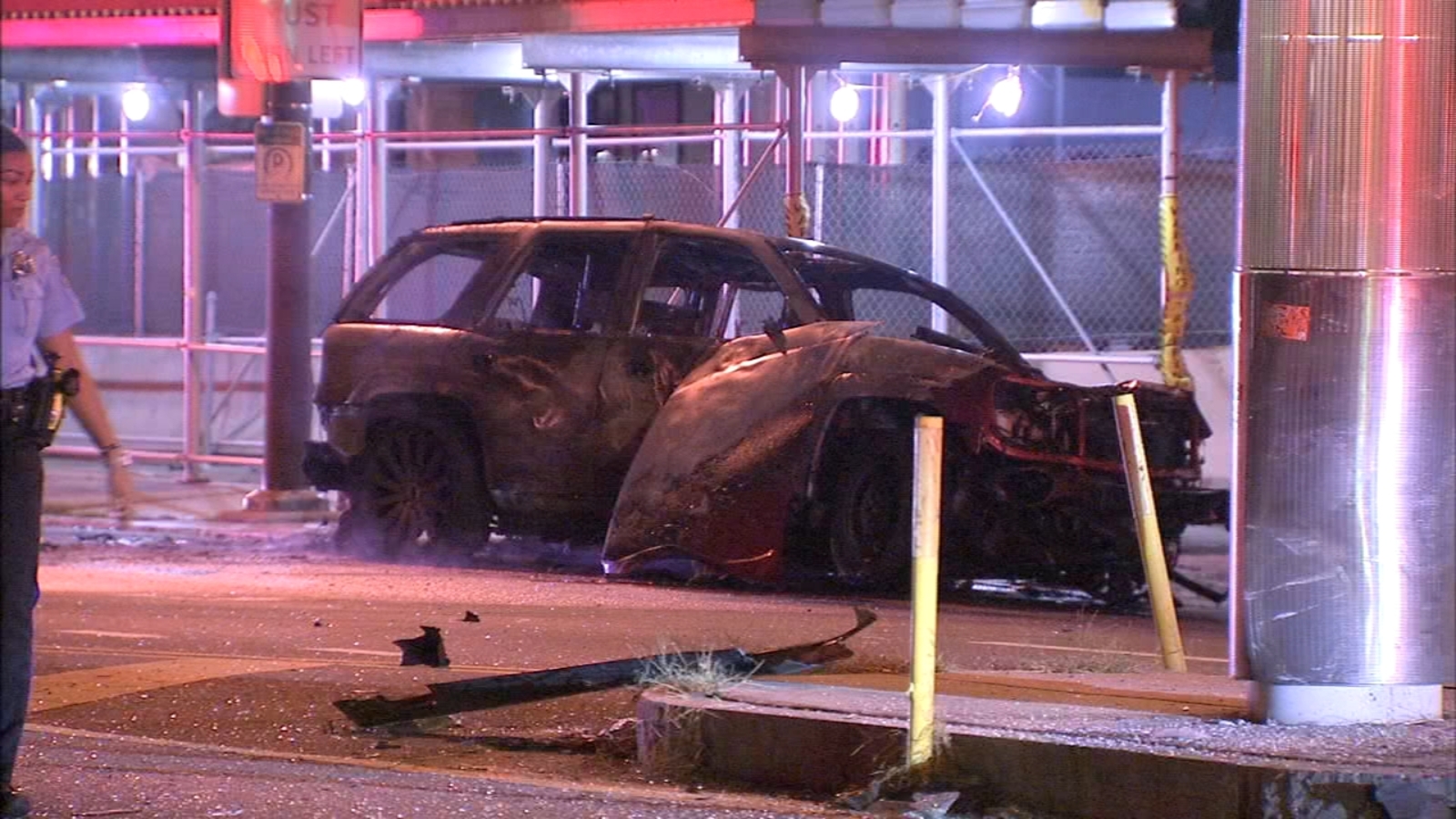 Philadelphia Crash: 2 injured in Broad Street fiery head-on crash in ...