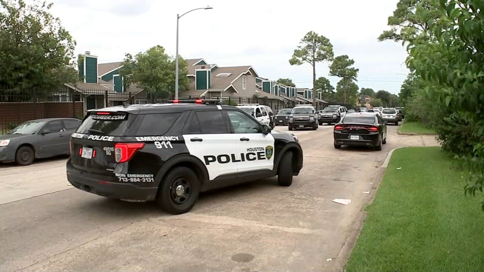 Houston police investigating body found in southwest Houston - ABC13 ...