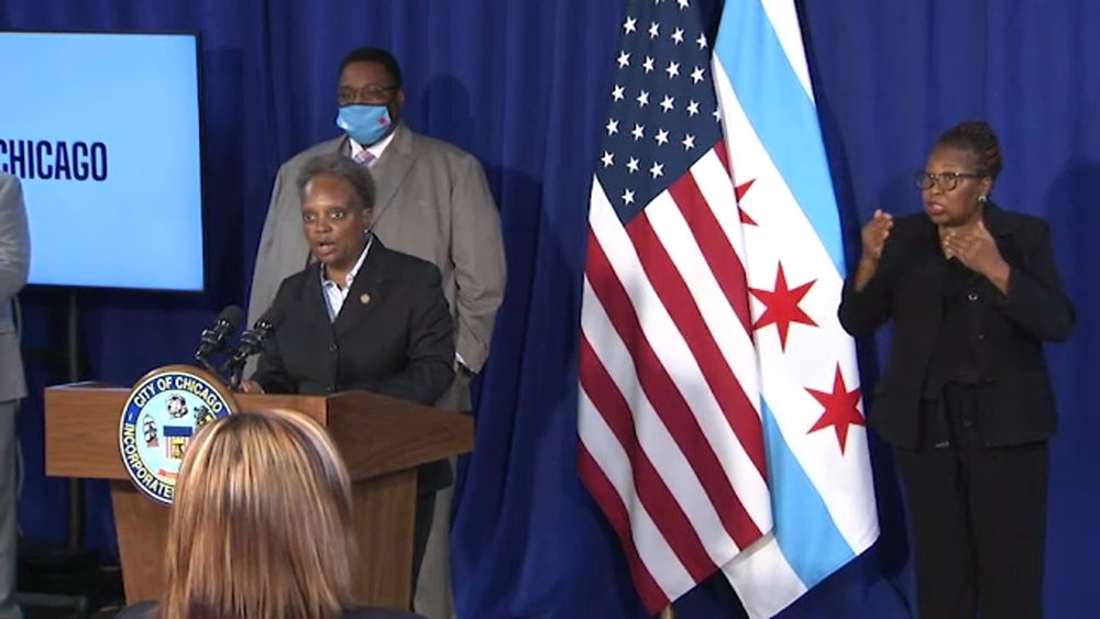 Lightfoot introduces ordinance to allow city to sue gang leaders