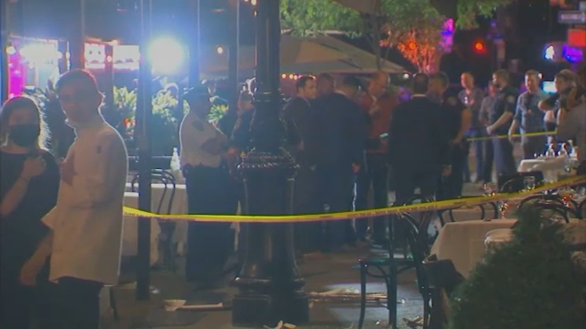 Masked gunmen shoot man dining outside upscale NYC eatery