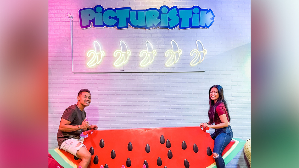 Create colorful memories at Picturistik in Burbank