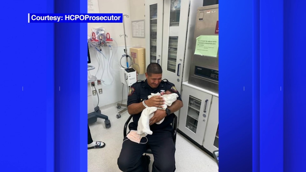 Police save infant thrown from balcony in New Jersey