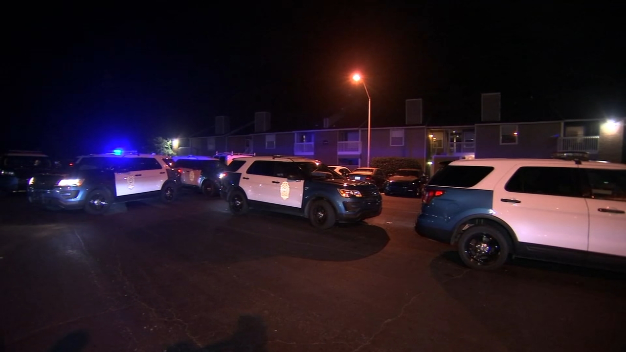 2 men shot near Raleigh apartment; police investigating