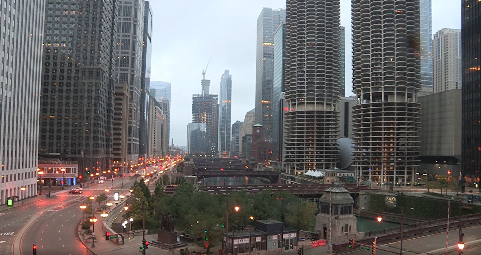 Chicago Weather Mayhem: Scattered Severe Storms & Sticky Humidity Incoming - idfsuz2