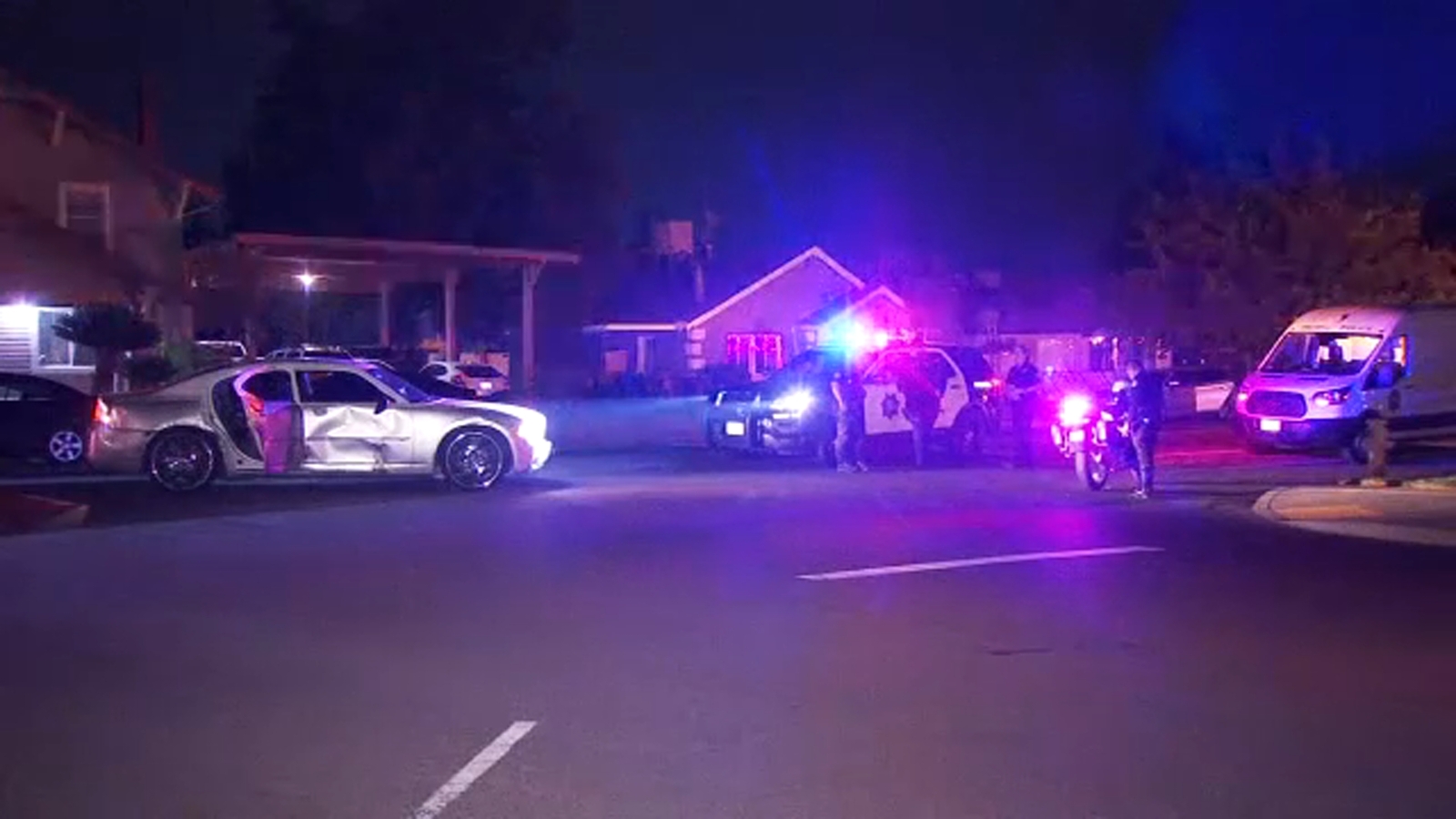 Man leads police on chase from Fresno to Sanger in stolen car ABC30