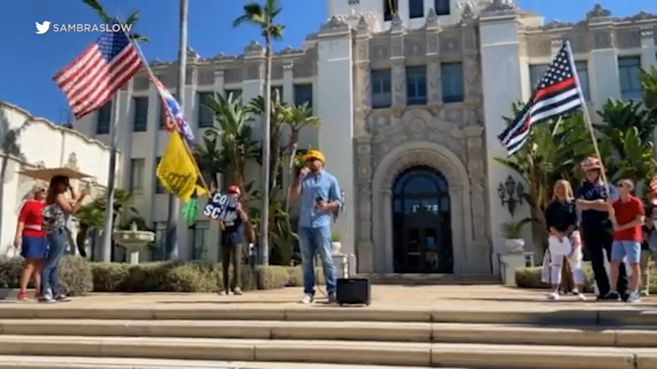 Rhetoric heats up over Beverly Hills firefighter vaccine order
