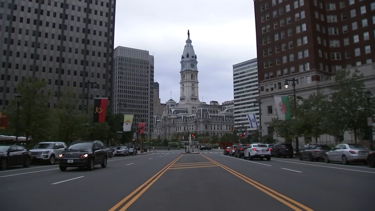 Philly extends vaccination deadline for universities, health workers