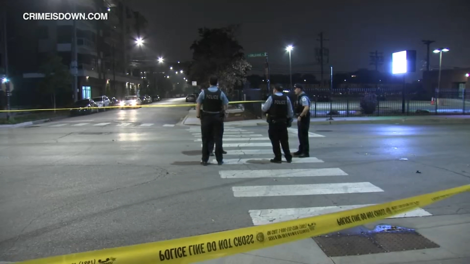 Chicago shooting leaves 4 hurt on North Orleans on Near North Side, CPD ...