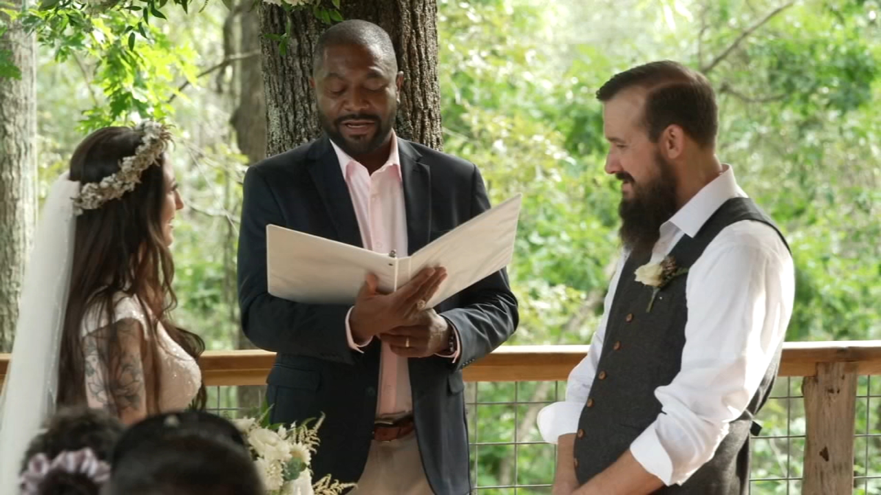 How the wedding industry in Asheville survived the pandemic