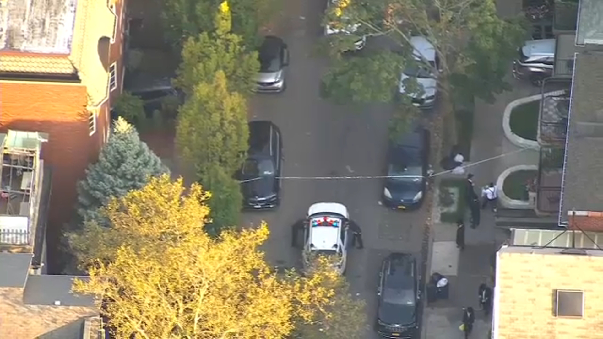 Man robbed at gunpoint in NYC for $1 million in jewelry