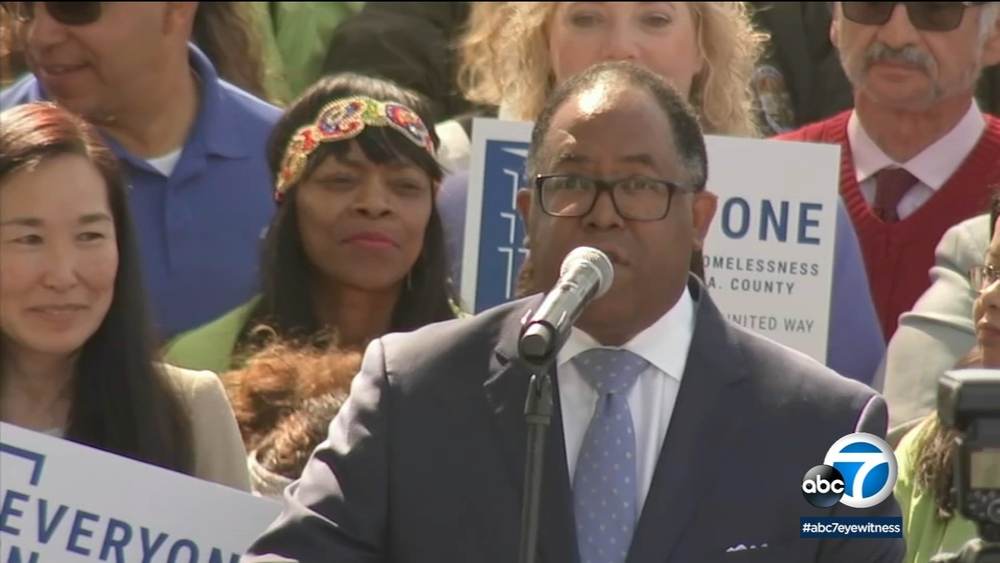Ridley-Thomas will 'step back' from LA City Council