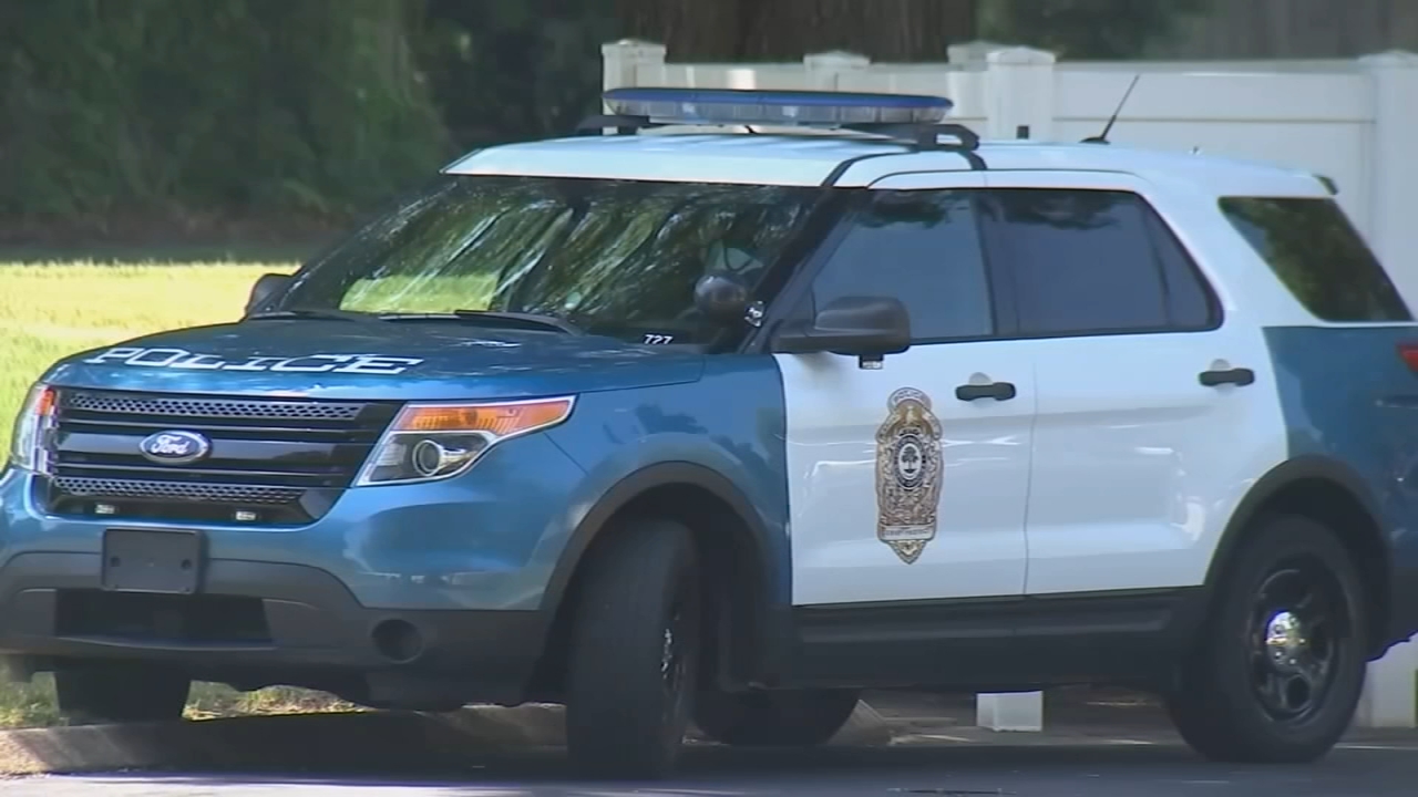Raleigh COVID vaccine mandate may worsen city's officer shortage
